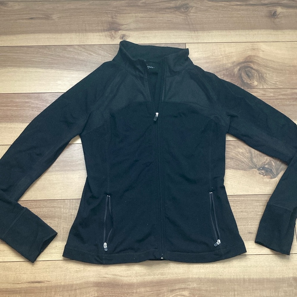 GapBodyFit black zip up jacket